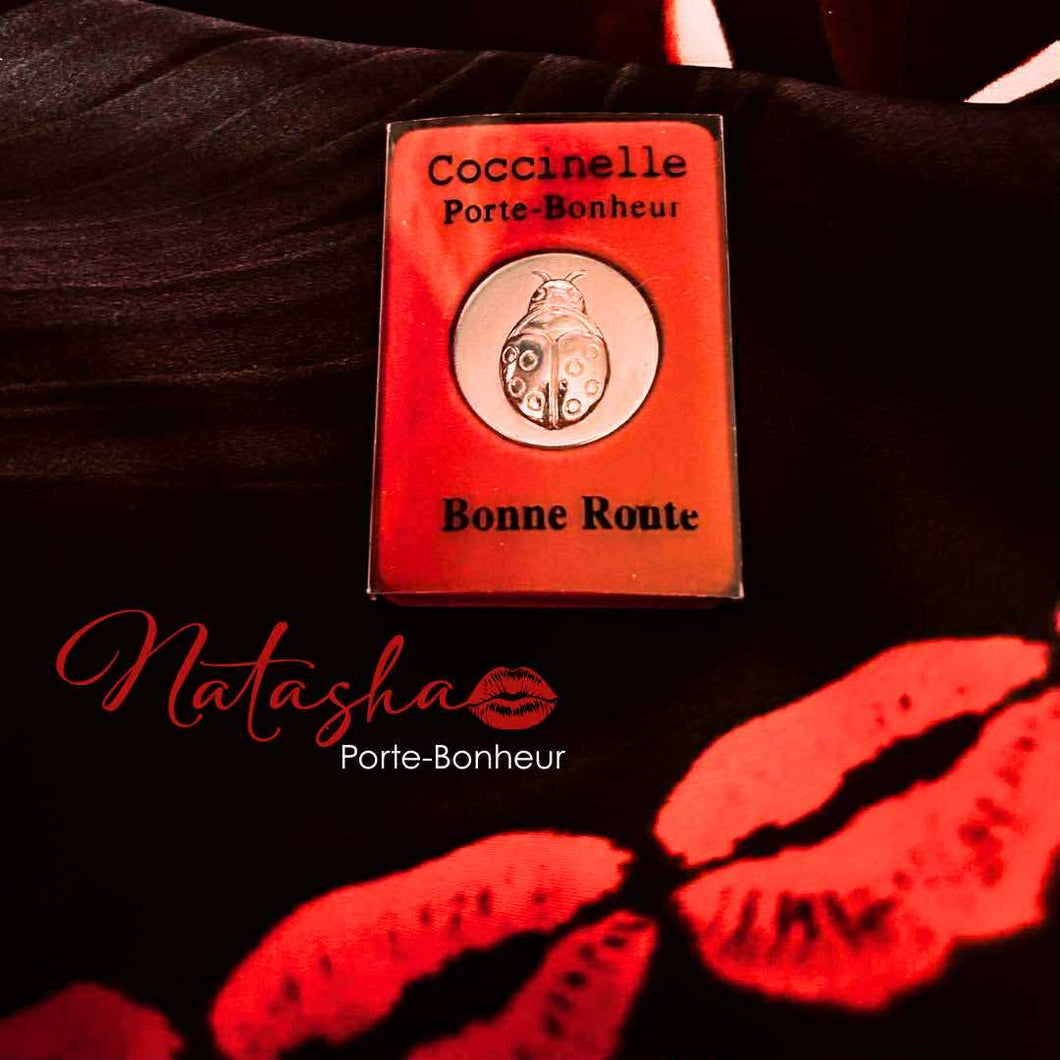 Natasha: Médaille porte-bonheur BONNE ROUTE